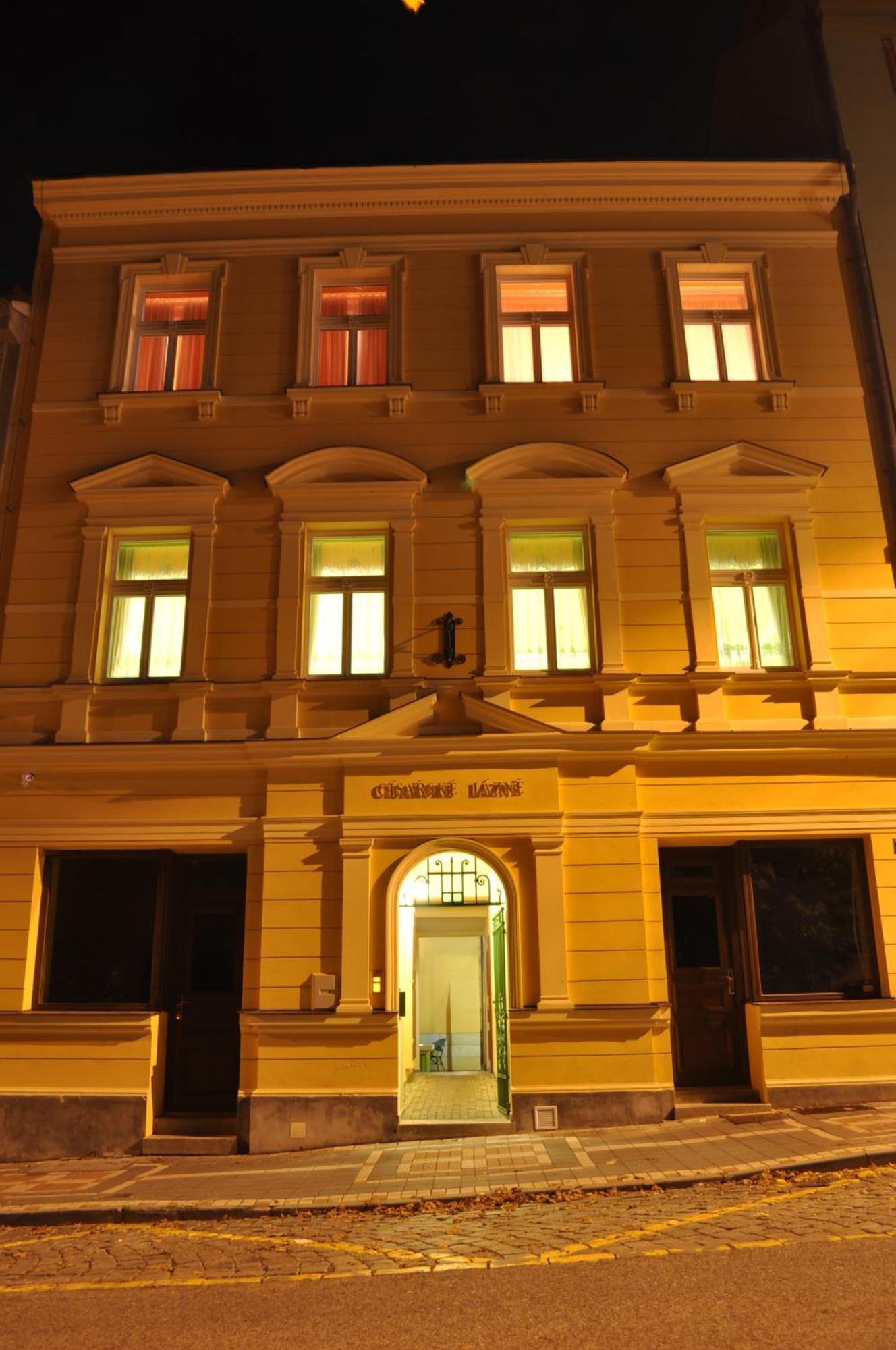 Pension Imperial Spa Jičín エクステリア 写真